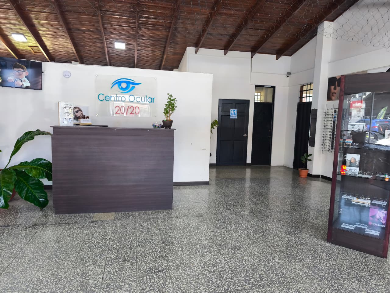 Recepción Centro Ocular 20/20